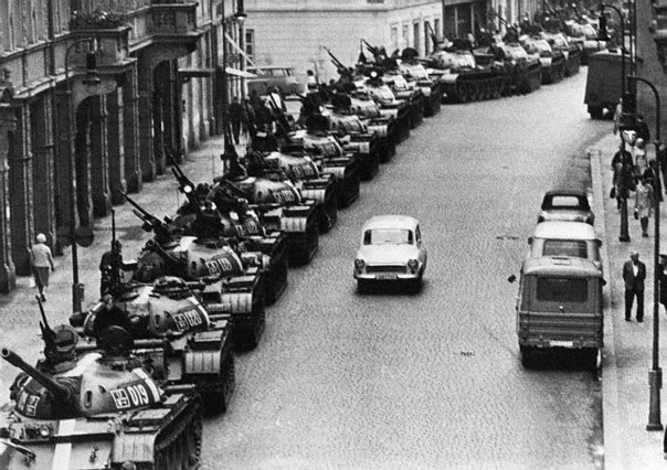 Советские танки в Праге